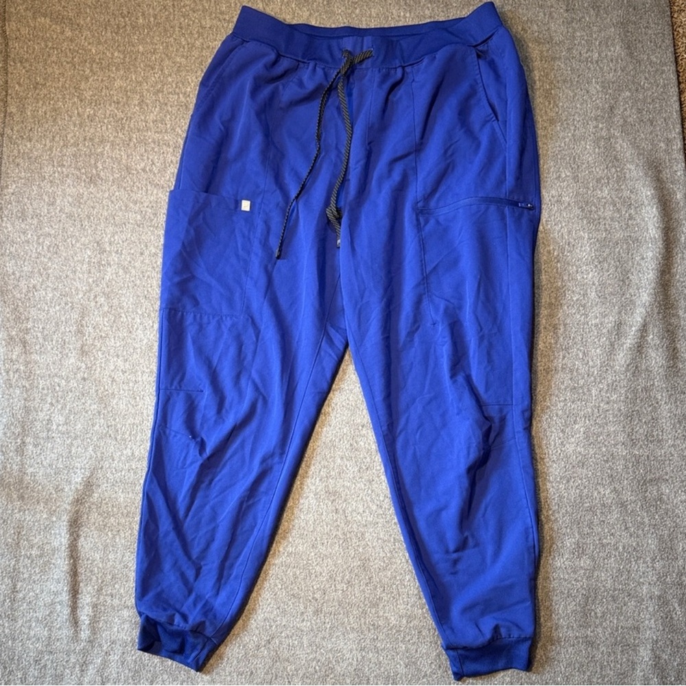 Fabletics Royal Blue Scrub Set XXL Top + XXL Pants Stretch Medical - Picture 4 of 5
